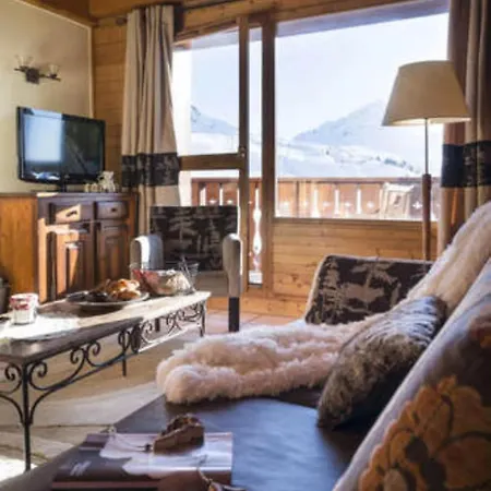 Апартаменты Lesetoilesdelaplagne 14